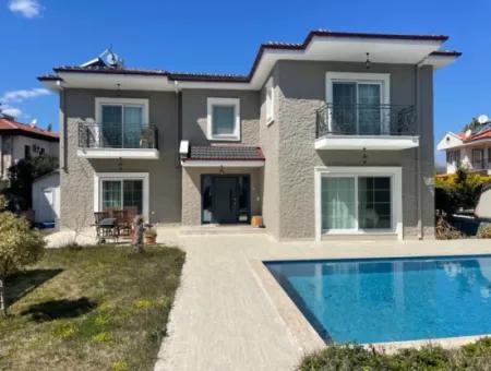 Villa Zum Verkauf In 514M2 Grundstück In Dalyan Gülpinar