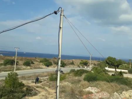 Grundstück Zum Verkauf In Der Nachbarschaft Von Çeşme Dalyan Mit Vollem Meerblick 1176M2 Zoneneinteilung