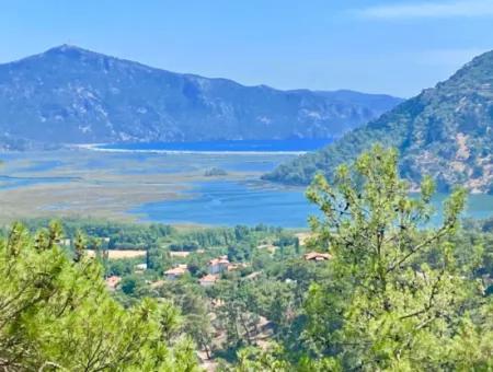 Grundstück Zum Verkauf In Çandır 1252M2 Mit Seeblick