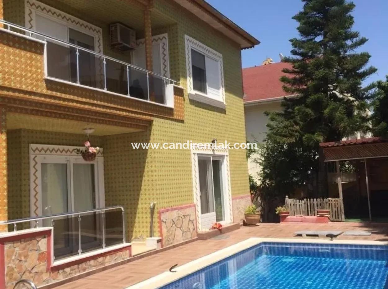 Konakli Alanya, Telatiye Quarter Villa For Sale Near The Sea In The Locality Of The Cornerstone In The Plot 338M2