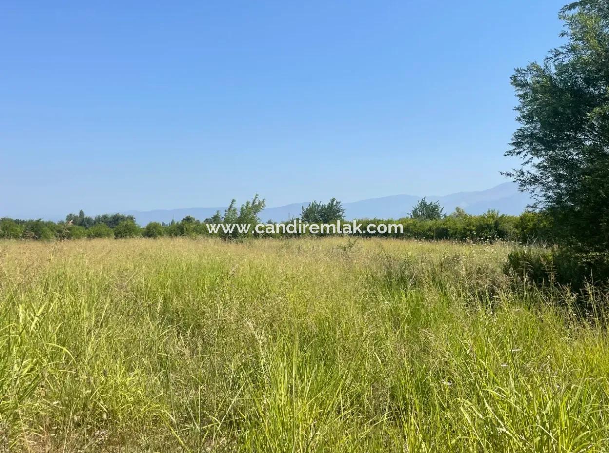 Land For Sale Of 1765 M2 In Okçular