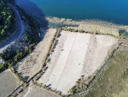 3210M2 2B Land For Sale By The Lake In Çandır