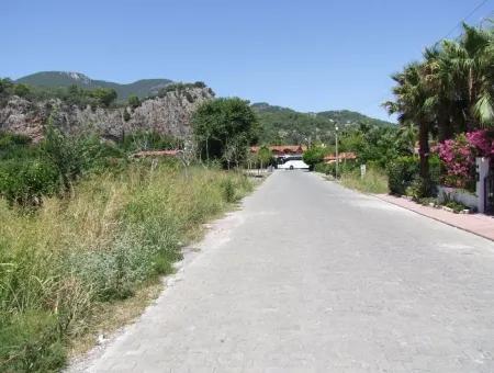 Dalyan'da Kanala Sıfır Satılık Arsa