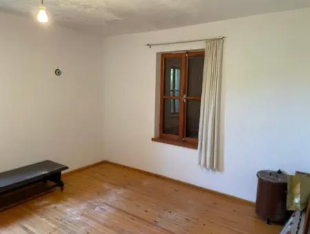 Dalyan Merkezde 5+1 Satılık Villa